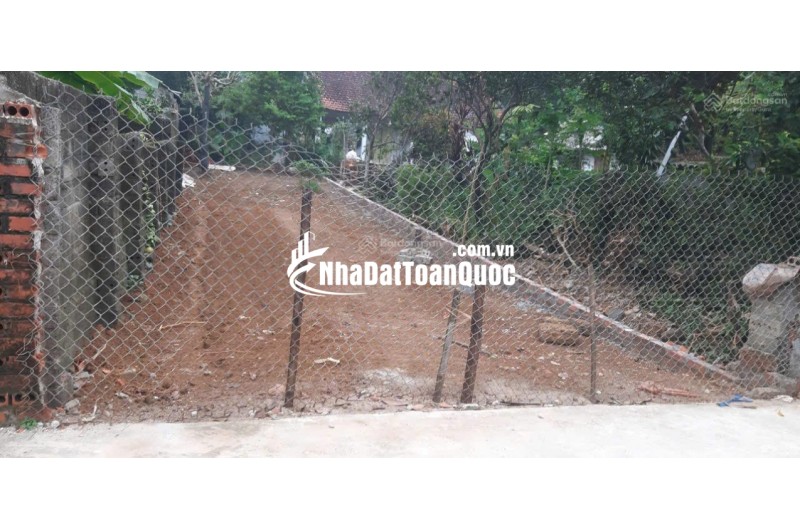 Bán gấp lô đất 106m² full thổ cư Mặt tiền rộng, nở hậu Gần sân bóng Đồng Trạng