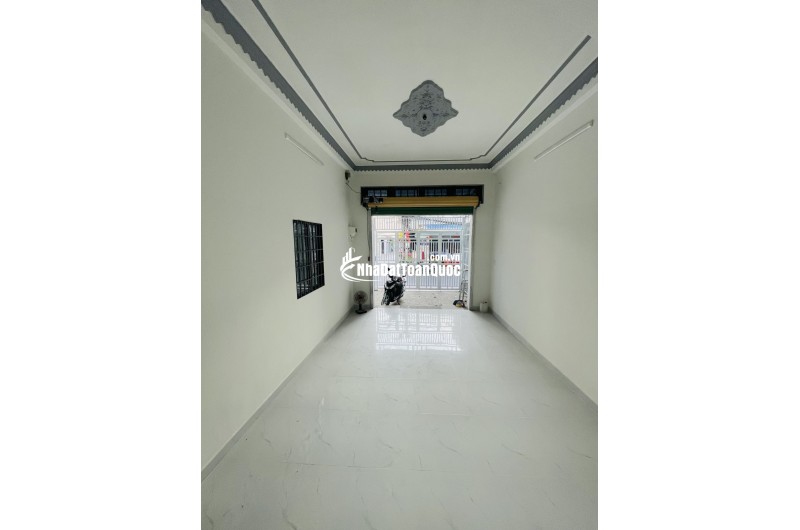  GIẢM SỐC 800 TRIỆU! NHÀ MẶT TIỀN DĨ AN CHỈ 8,2 TỶ 