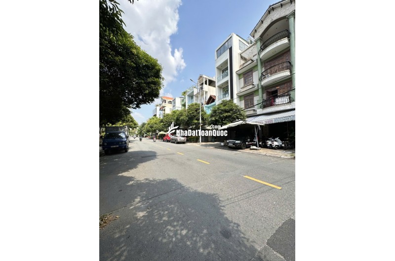 Bán Mặt tiền KD siêu vip Tân Sơn Nhì, KD sầm uất ngày đêm, 72M2(4x18), 4 tầng, Chỉ 15tỷ5 TL