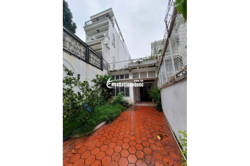 Chính chủ bán nhà siêu VIP hẻm xe hơi Võ Thị Sáu Q1 gần CV Lê Văn Tám