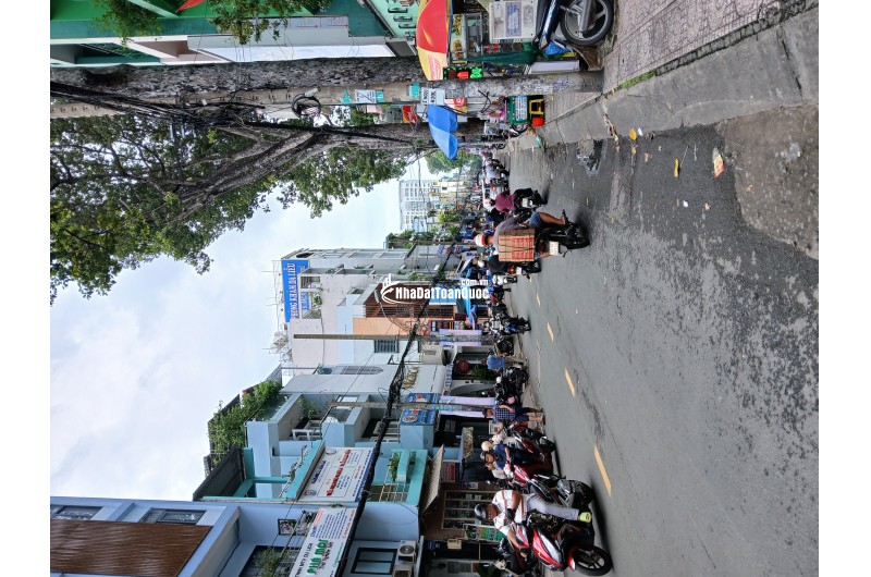 Mặt Tiền Kinh Doanh Sầm Uất , Nhà MT Ngô Quyền P8 Q10