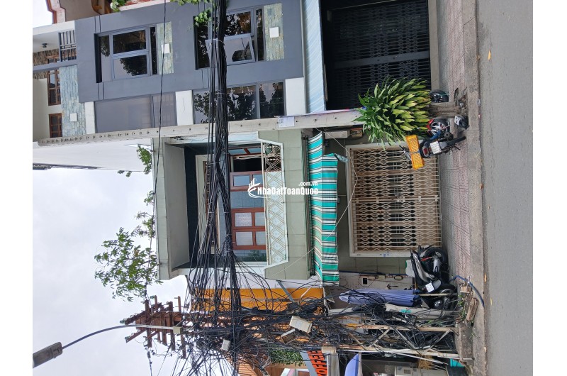 Mặt Tiền Kinh Doanh Sầm Uất , Nhà MT Ngô Quyền P8 Q10