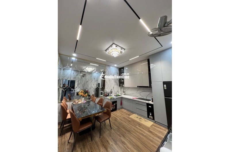  BIỆT THỰ 2 TẦNG CỰC ĐẸP – SÁT MẶT TIỀN ĐẶNG VĂN BI – BÌNH THỌ, THỦ ĐỨC – GIÁ 20 TỶ!