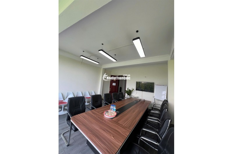 Cho thuê văn phòng 225A Nguyễn Ngọc Vũ - Trung Hòa chỉ 6 triệu