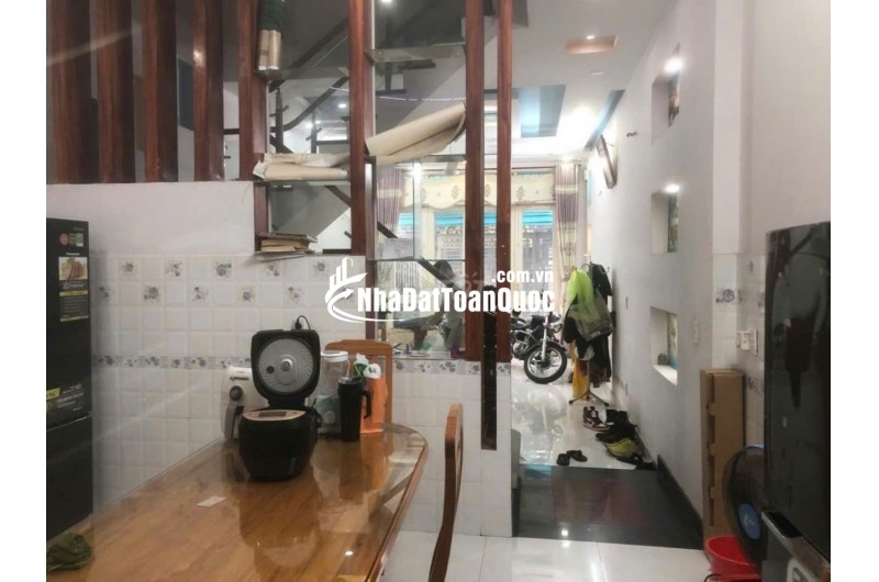 Bán nhà 1 trệt 2 lầu 68/28 Ngô Chí Quốc TP Thủ Đức hẻm xe hơi