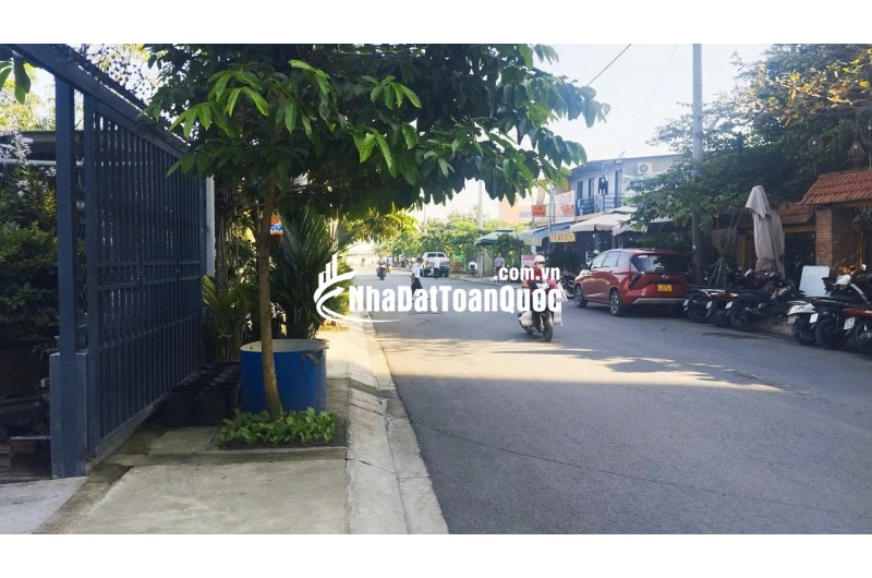 Bán nhà MT 193 Lê Tấn Bê, cách Võ Văn Kiệt 100m vị trí siêu đẹp