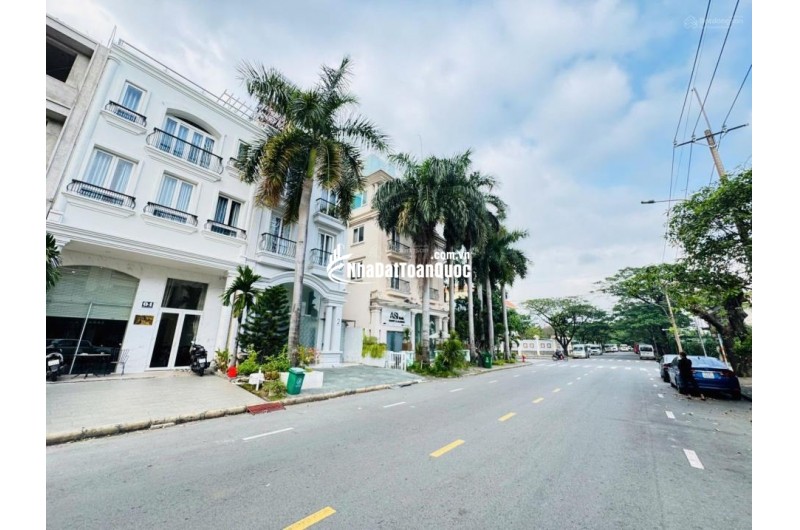 Bán biệt thự Khu Nam Thông 3 - Quận 7 đang có hợp đồng thuê sẵn