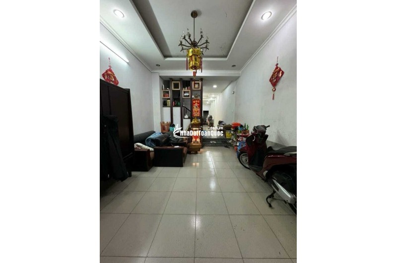 Nhà Cao Xuân Dục, 6PN, 83m2, 4.3 x 19m, 4 tầng BTCT