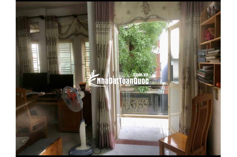 Bán nhà 1 trệt 2 lầu 68/28 Ngô Chí Quốc TP Thủ Đức hẻm xe hơi