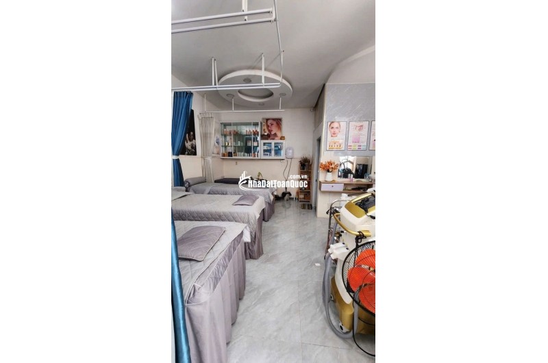 CÁCH 1 CĂN RA MẶT TIỀN - HẺM Ô TÔ THÔNG - HÀNG XÓN KHU ĐÔ THỊ VẠN PHÚC