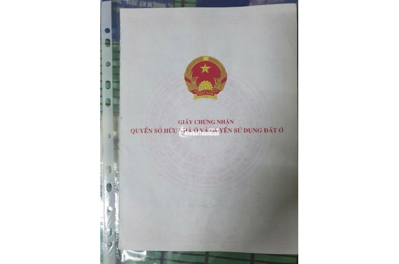 Bán nhà tập thể tầng 2 ngay mặt tiền 638 Lê Hồng Phong Q10
