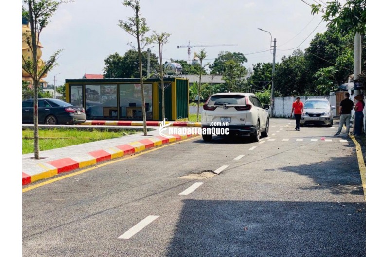 Ngộp ngân hàng chính chủ ra gấp lô đất 100m2 tại Cổ Đông sát Quốc Lộ 21A và khu CNC Hòa Lạc