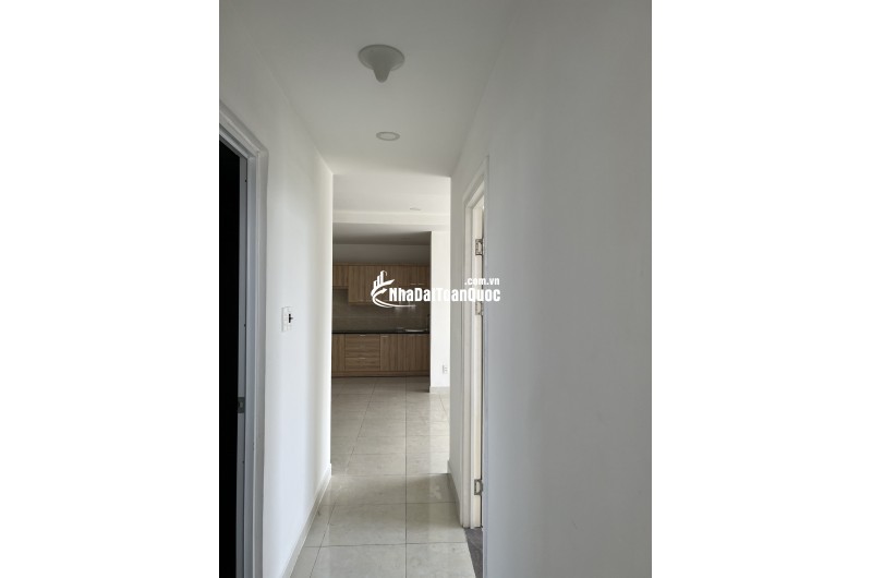 Bán căn hộ chung cư Khuông Việt 3 phòng ngủ Quận Tân Phú