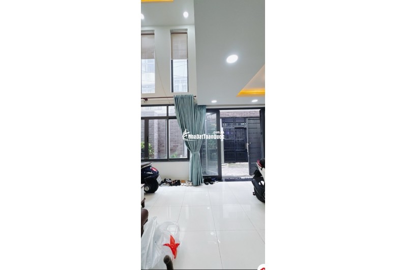 TTQ4 NGAY XÓM CHIẾU ĐOÀN VĂN BƠ - 5TẦNG BTCT - 60M2 - NGANG GẦN 7M - HẺM 3M - CHỈ 7, X TỶ.