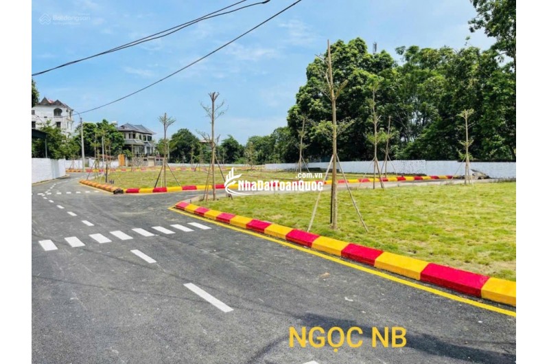 Ngộp ngân hàng chính chủ ra gấp lô đất 100m2 tại Cổ Đông sát Quốc Lộ 21A và khu CNC Hòa Lạc