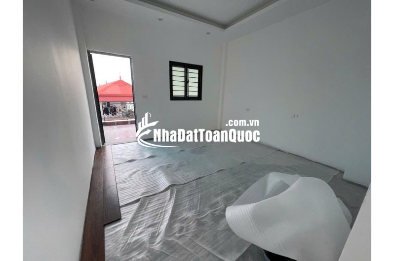 BÁN NHÀ 4 TẦNG  ĐÀI BI- UY NỖ -MỚI LUNG LINH-CHỦ XÂY TỈ MỈ- TÂM HUYẾT-FULL SÀN GỖ