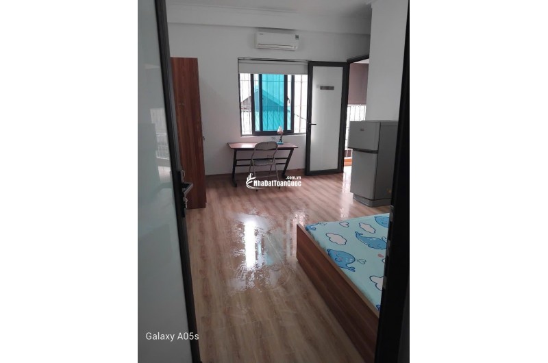Cho thuê phòng ngõ 99 Trung Kính, full đồ, thang máy, chỉ 5 triệu