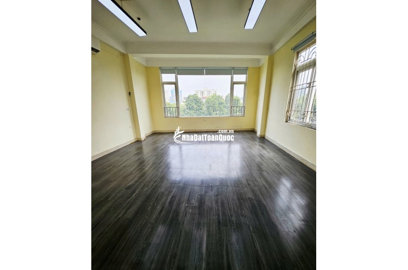 Còn duy nhất 01 văn phòng cần cho thuê 225A Nguyễn Ngọc Vũ - 6 triệu