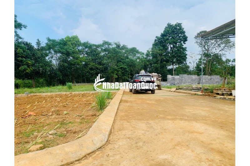 BÁN ĐẤT THẠCH QUẢNG, THẠCH THÀNH, TH, CÁCH ĐƯỜNG HỒ CHÍ MINH 100M, CHỈ HƠN 1 TRIỆU/M2