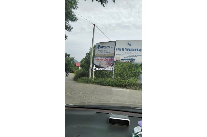 Xả lỗ lô đất Thạch Qảng, TH. Vị trí đắc địa Sát KCN, ngay đường mòn Hồ Chí Minh, Diện tích 212,4m2  full thổ cư giá 195 triệu