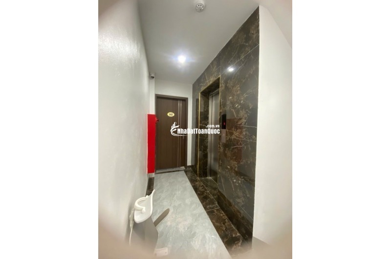 Ô TÔ LÙI CỬA - THOÁNG TRƯỚC SAU - CÁCH PHỐ 10M - 6 TẦNG THANG MÁY - 8 PHÒNG VÍP - 500 TRIỆU/1Năm