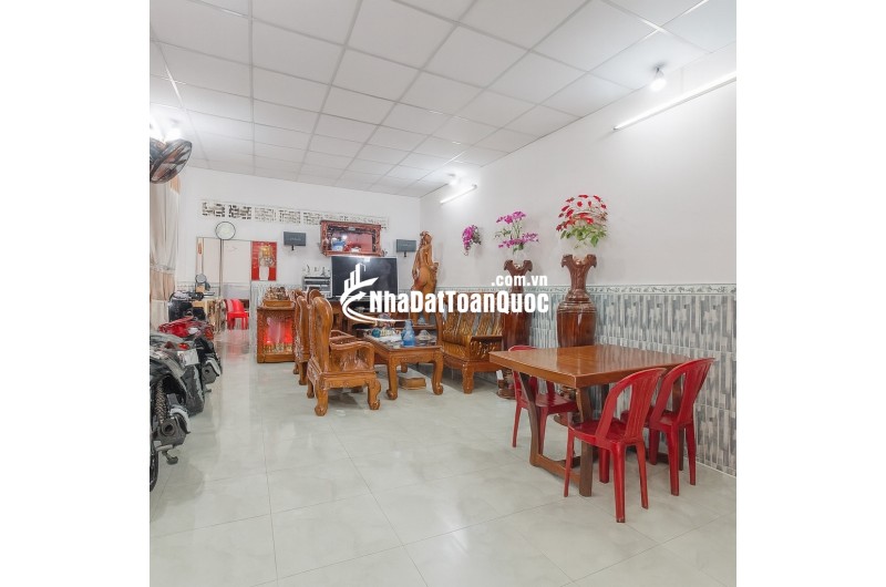 NHÀ HIẾM 2 MẶT ĐƯỜNG TRƯỚC-SAU, NGANG 6M, DT: 94M2 HXH HOÀNG HỮU NAM,,QUẬN 9 CHỈ 5TỶ5.