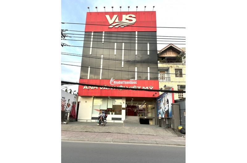 NHÀ ĐẸP 135M2, ĐƯỜNG 1A HOÀNG HỮU NAM, Q9 KẾT NỐI NHIỀU TIỆN ÍCH 6TỶ85