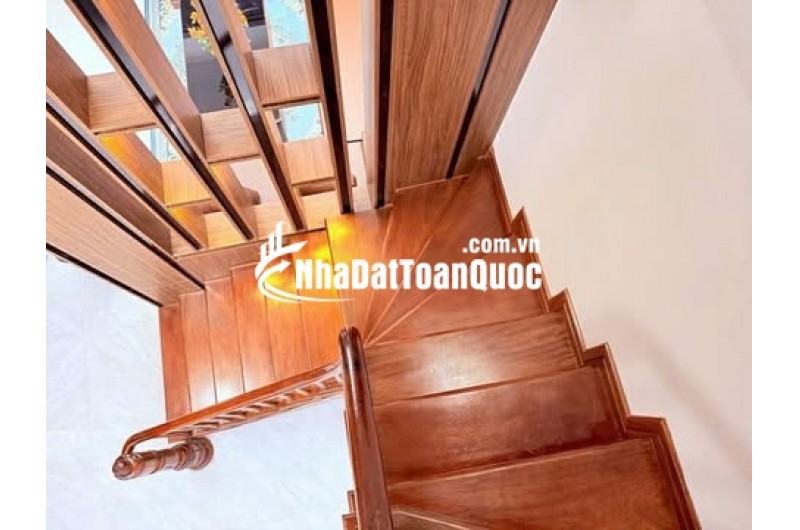 CẦU GIẤY - CÔNG NĂNG ĐỈNH - NHÀ QUÁ ĐẸP - FULL NỘI THẤT - MUA Ở 10 ĐIỂM