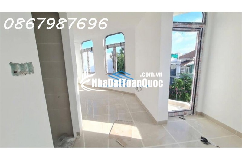 Bán Căn Góc 2 Mặt Tiền Trung Tâm Nha Trang – Nhà 4 Tầng + Tum – Giá 8 Tỷ