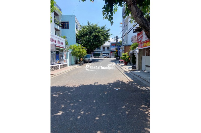 Lô Đất Ngay Trung Tâm Nha Trang Ngang Rộng 9m Phù Hợp Xây Khách Sạn, Tòa Căn Hộ Kinh Doanh