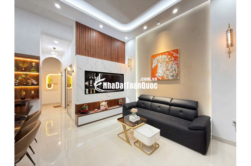 Siêu Phẩm Cấp 4  Nhà Đẹp  Hiện Đại  Ở Phước Long Phường Nam Nha
