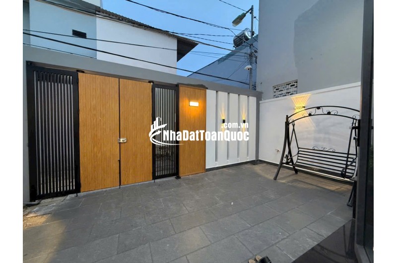 Siêu Phẩm Cấp 4  Nhà Đẹp  Hiện Đại  Ở Phước Long Phường Nam Nha