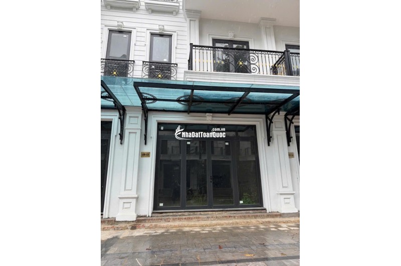 PHÂN LÔ - VỈA HÈ - OTO TRÁNH - KINH DOANH