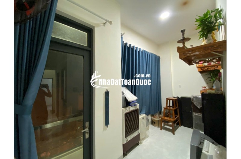 SIÊU PHẨM NHÀ 2 MẶT TIỀN TRUNG TÂM CHỢ DINH – LÊ VĂN THỦ, QUY NHƠN