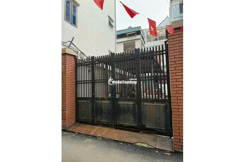 Bán đất nở hậu Làng Lụa Vạn Phúc  Ô tô 7 chỗ vào tận đất ,rất hiếm