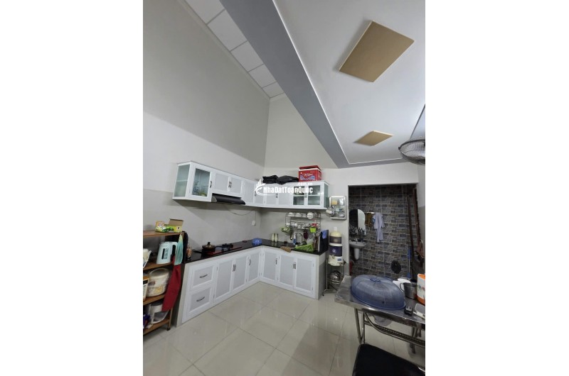 BÁN NHÀ ĐẸP GIỮA LÒNG HÀ THANH – MẶT TIỀN HUỲNH TỊNH CỦA, GIA LAI