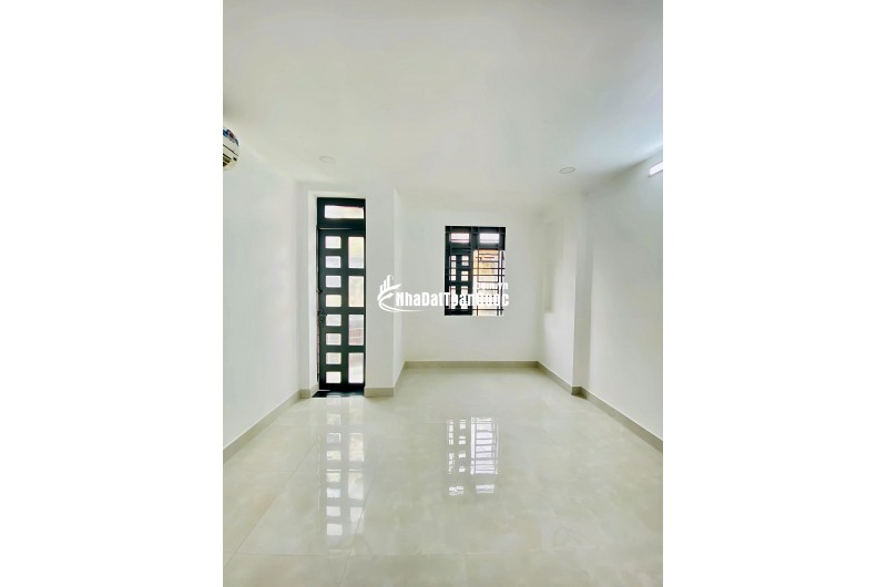 GÓC 2 HẺM NGUYỄN VĂN CỪ – NHÀ 3 TẦNG CHỈ 6.3 TỶ. LH: 0779351867 – 0764071867.