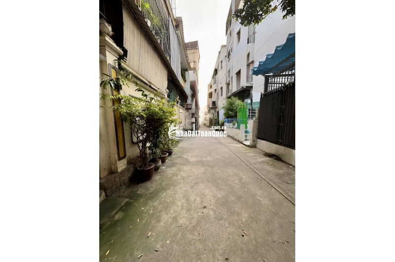 GÓC 2 HẺM NGUYỄN VĂN CỪ – NHÀ 3 TẦNG CHỈ 6.3 TỶ. LH: 0779351867 – 0764071867.