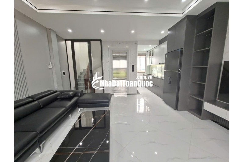 Bán nhà- Khuyến Lương- Hoàng Mai- 36m2- Lô góc - mặt tiền 4.8 m, 7 tầng thang máy – chào 8.2 tỷ