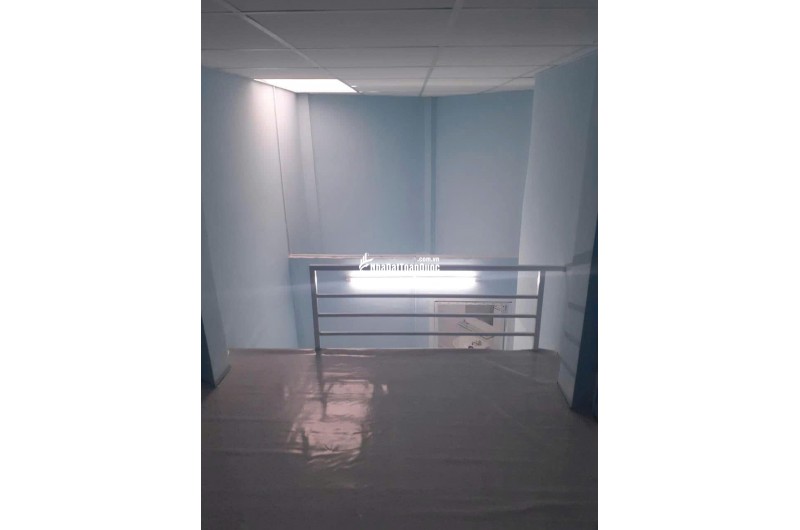 Nhà Quận 4 DTSD40m2 giá 1,590 tỷ Sổ Hồng