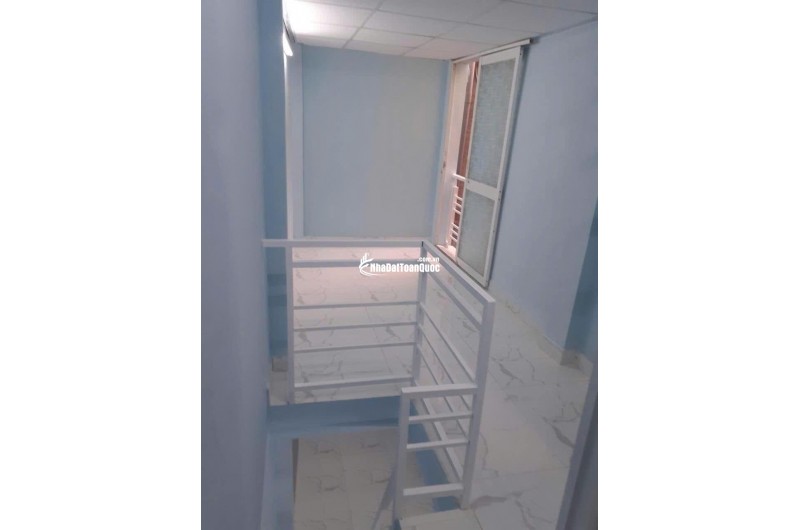 Nhà Quận 4 DTSD40m2 giá 1,590 tỷ Sổ Hồng