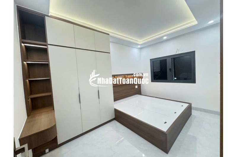 NHÀ MỚI QUẬN 7 BÁN GẤP CHỈ 4.9 TỶ