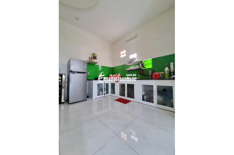 MẶT TIỀN KINH DOANH ĐỈNH – LÔ GÓC 2MT – 1T2L – DT 102M² (NGANG 7.5M)