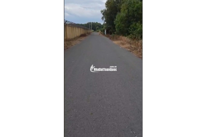 BÁN 1732 M² ĐẤT ĐƯỜNG PHẠM VĂN CỘI CỦ CHI, GIÁ 12TR/M2. LH:0938677702.