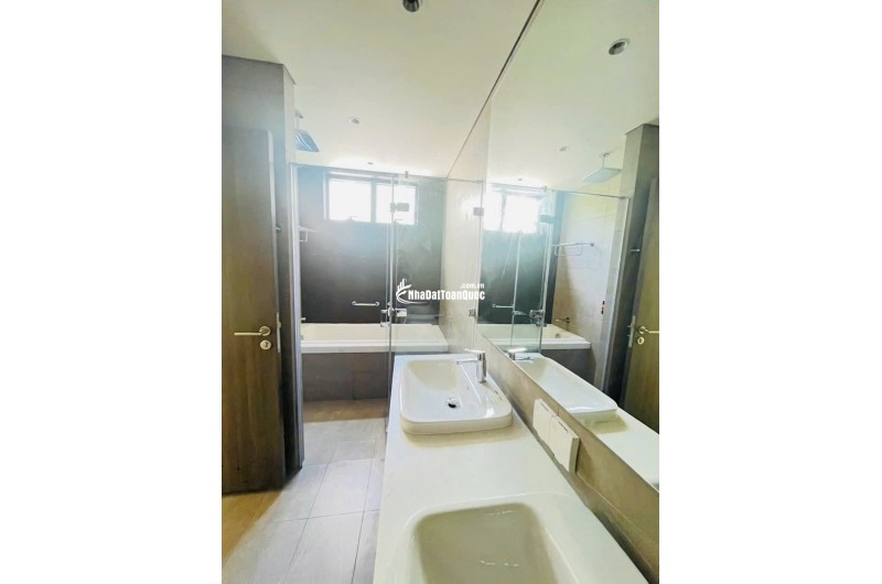 Căn hộ Duplex tầng trệt còn sót lại ngay tại KĐT Celadon City160m2 giá nhỉnh 13 tỷ