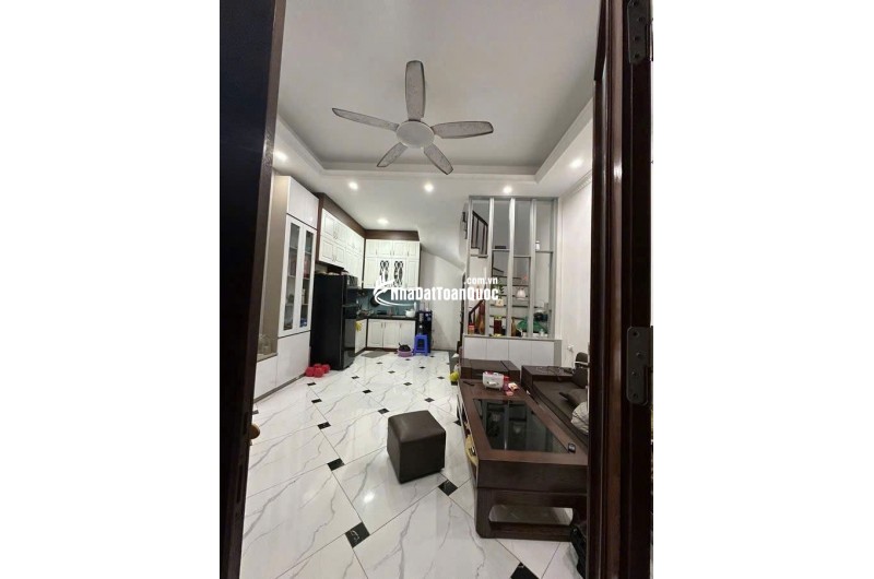 Bán Nhà 3 Bước Ra Công Viên,Hồ Điều Hòa Phường Thượng Cát 30M2 5 Tầng Nhà Mới Đẹp Giá 5,8 Tỷ.( Có Thương Lượng)