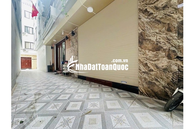 Bán Nhà 3 Bước Ra Công Viên,Hồ Điều Hòa Phường Thượng Cát 30M2 5 Tầng Nhà Mới Đẹp Giá 5,8 Tỷ.( Có Thương Lượng)