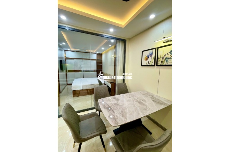 BÁN CHCC MƯỜNG THANH TẦNG CAO, 89.8M2, CHỈ 5.75 TỶ BAO SANG TÊN CĐT VÀ 1% HH. LH:0903438264.