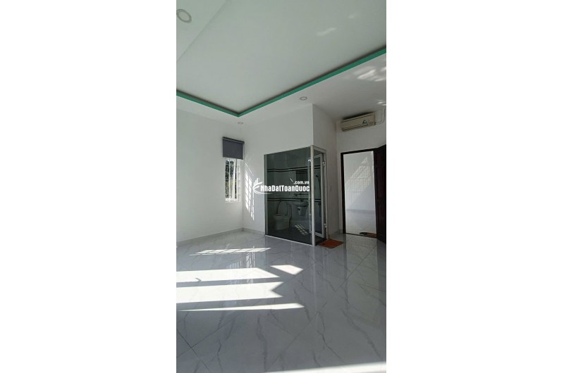 NHÀ ĐẸP LÔ GÓC – TRUNG TÂM LÁI THIÊU (TP.HCM) - chỉ nhỉnh 7 ty