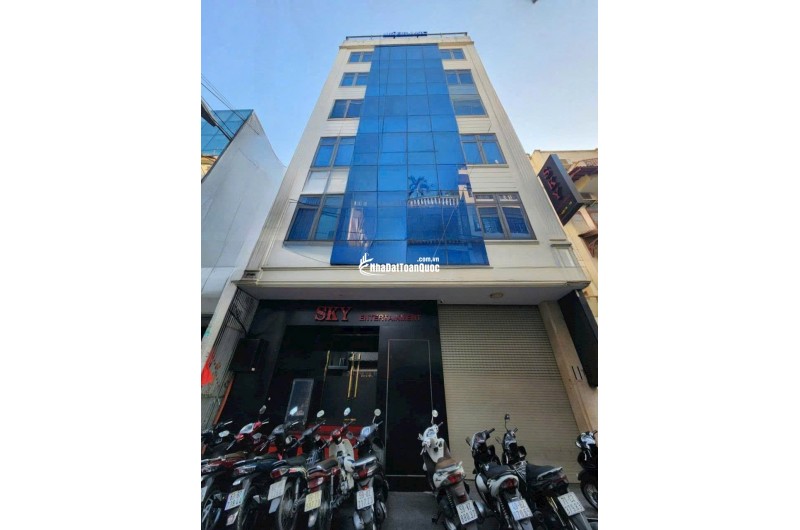 TÀI CHÍNH 60 TỶ CÓ NGAY TÒA VĂN PHÒNG 130M2, 8 TẦNG THANG MÁY, MT HƠN 8M,  MẶT PHỐ VỈA HÈ 3M, RẺ NHẤT KHU VỰC XUÂN ĐỈNH